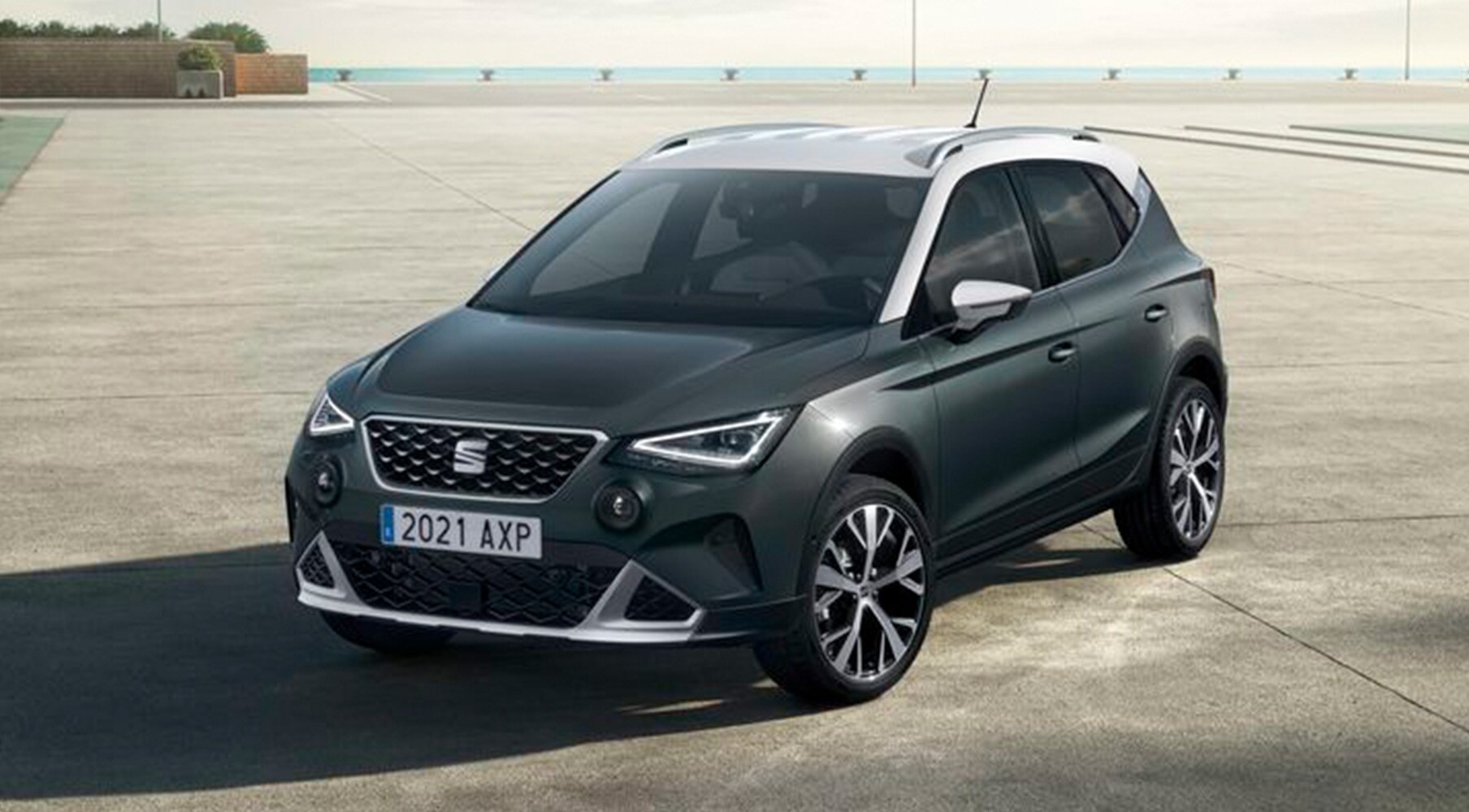 Celebra las Navidades estrenando SEAT Arona con entrega inmediata