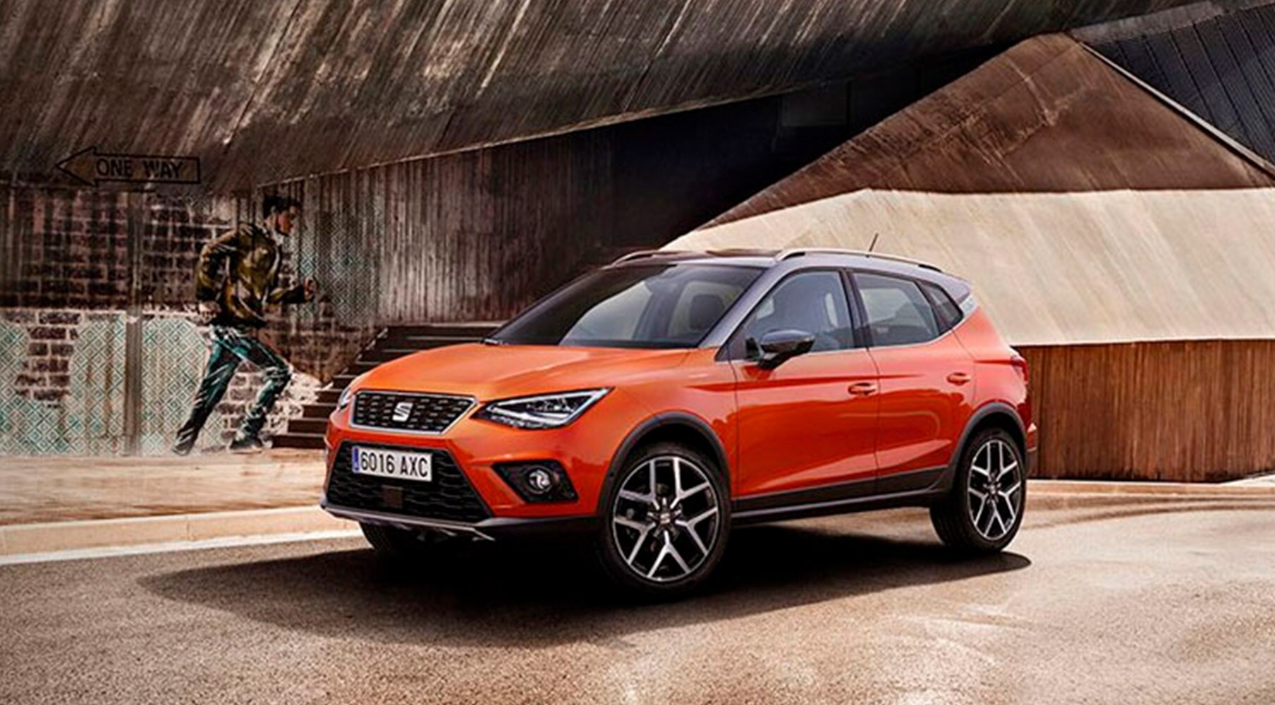 Celebra las Navidades estrenando SEAT Arona con entrega inmediata