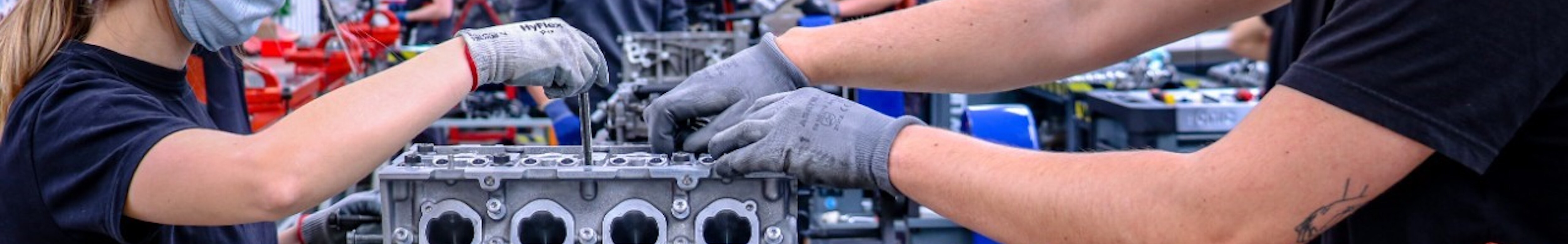 Talento joven con la Escuela de Aprendices SEAT S.A.