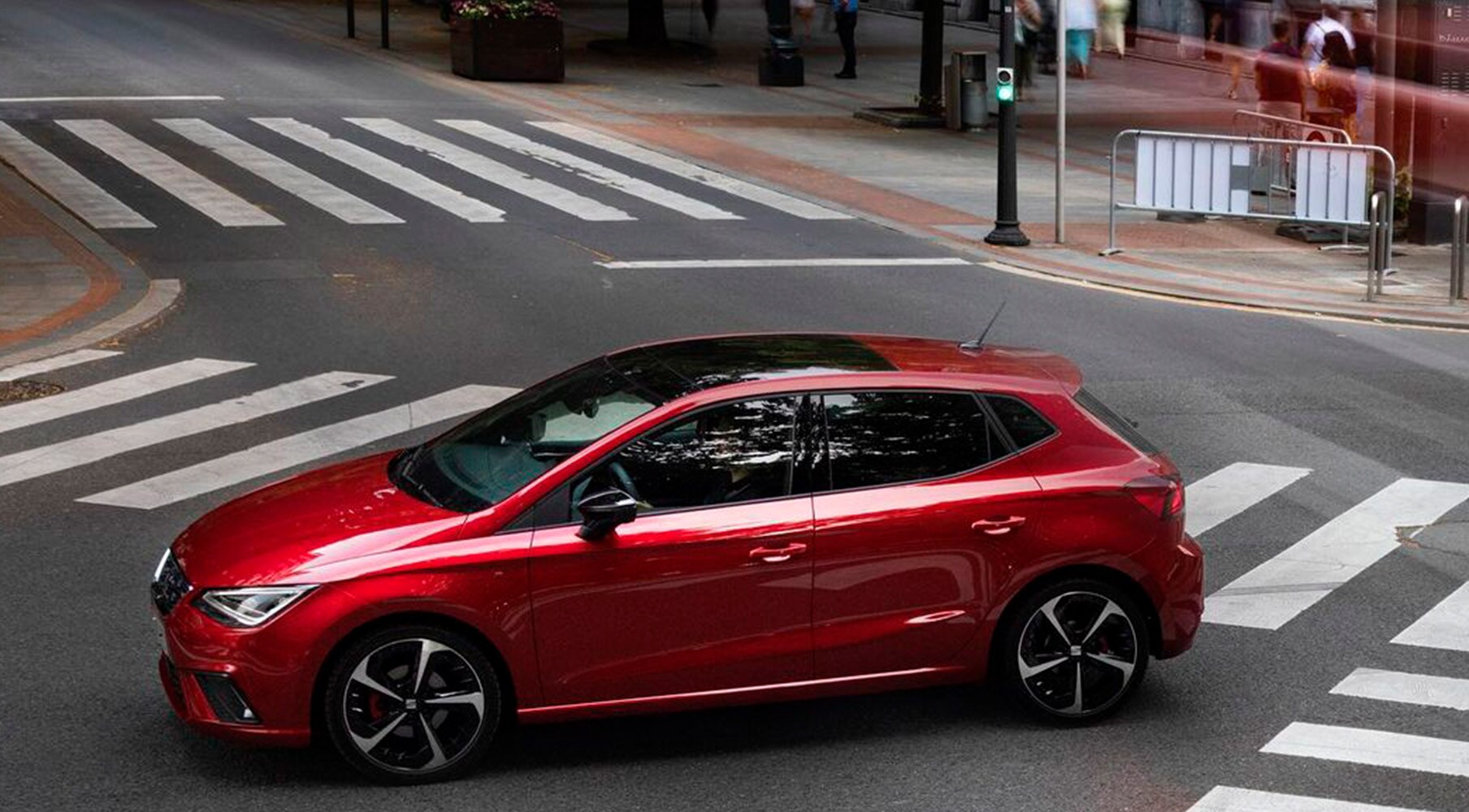 7 elementos que debes llevar siempre en el coche