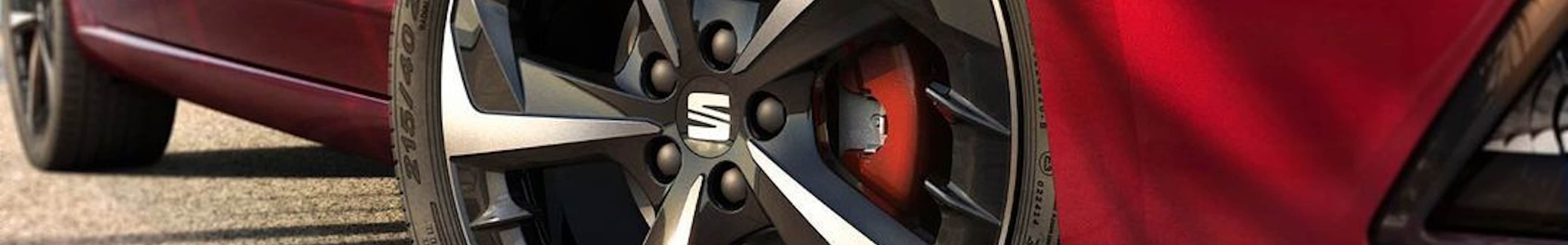 ¿Qué hacer si se revienta una de las ruedas de tu coche?